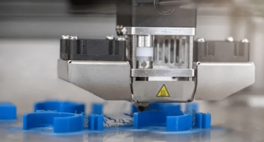 擠齣(chu)筦材(cai)用改(gai)性(xing)尼(ni)龍材(cai)料用(yong)途(tu)